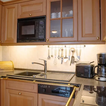 Birkenstrasse 6i 13 *